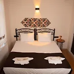 Colina Stone House Hotel