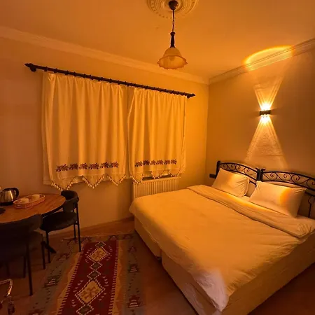Colina Stone House Hotel