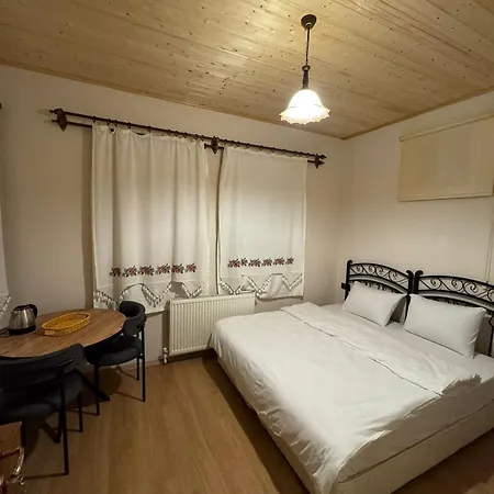 Colina Stone House Hotel Mustafapasa