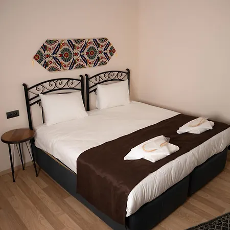 Colina Stone House Mustafapaşa