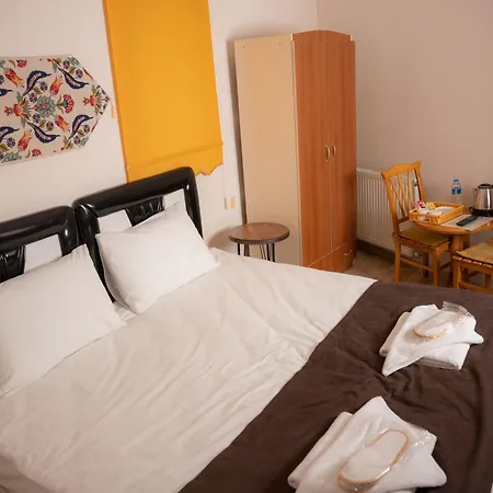 Hotel Colina Stone House *