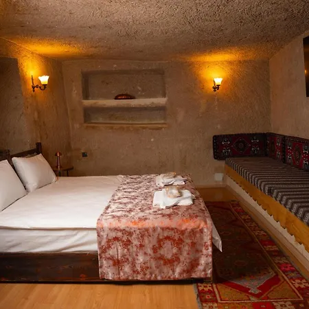 Colina Stone House * Mustafapaşa