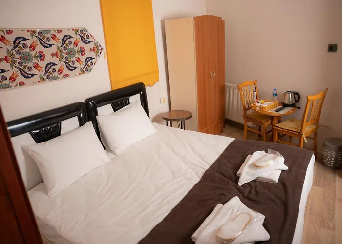 Hotel Colina Stone House *