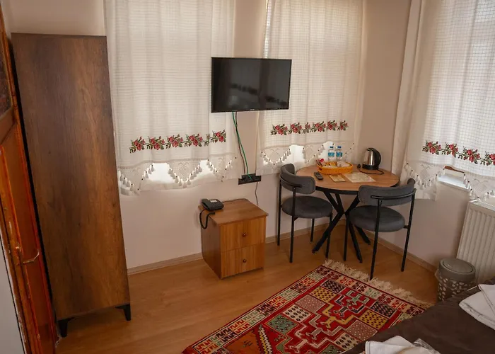 Colina Stone House Hotel