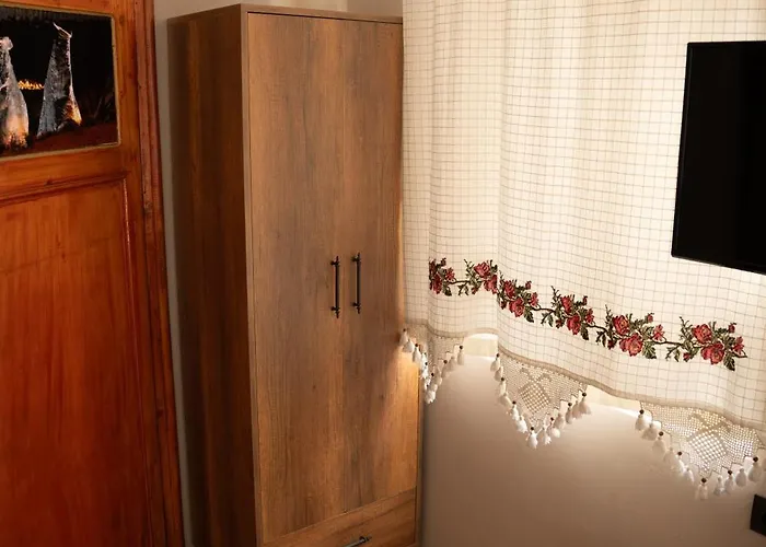 Colina Stone House Mustafapasa